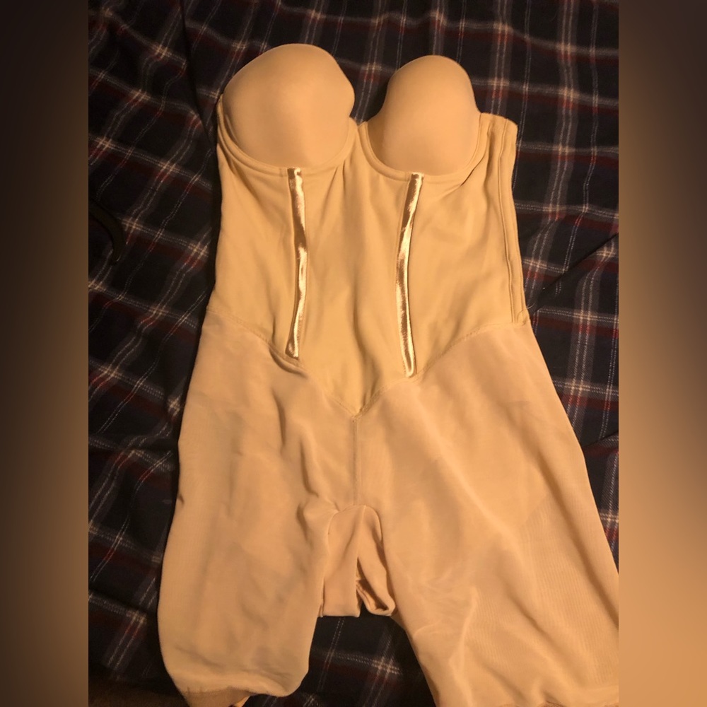 Flexees Firm Control Nude Strapless Unitard